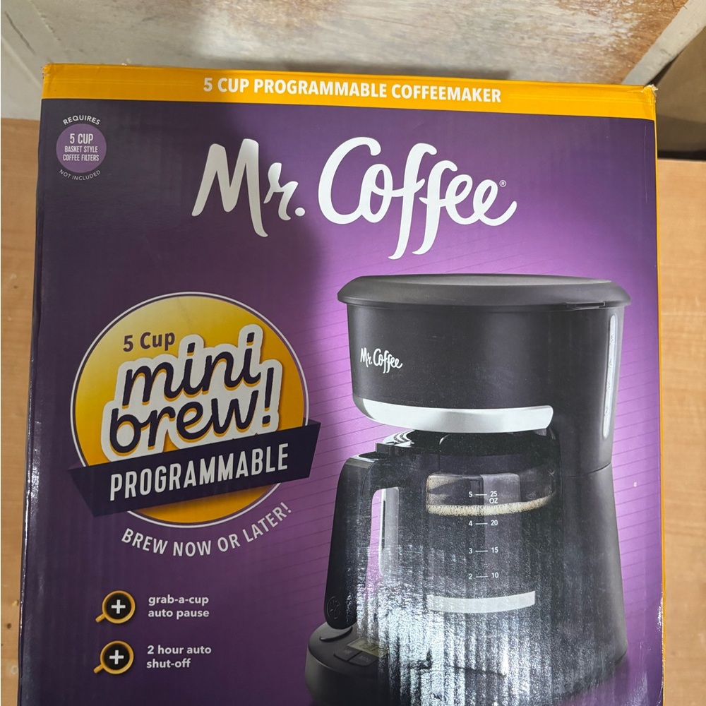 Mr. Coffee 5-Cup Programmable Coffeemaker - Black